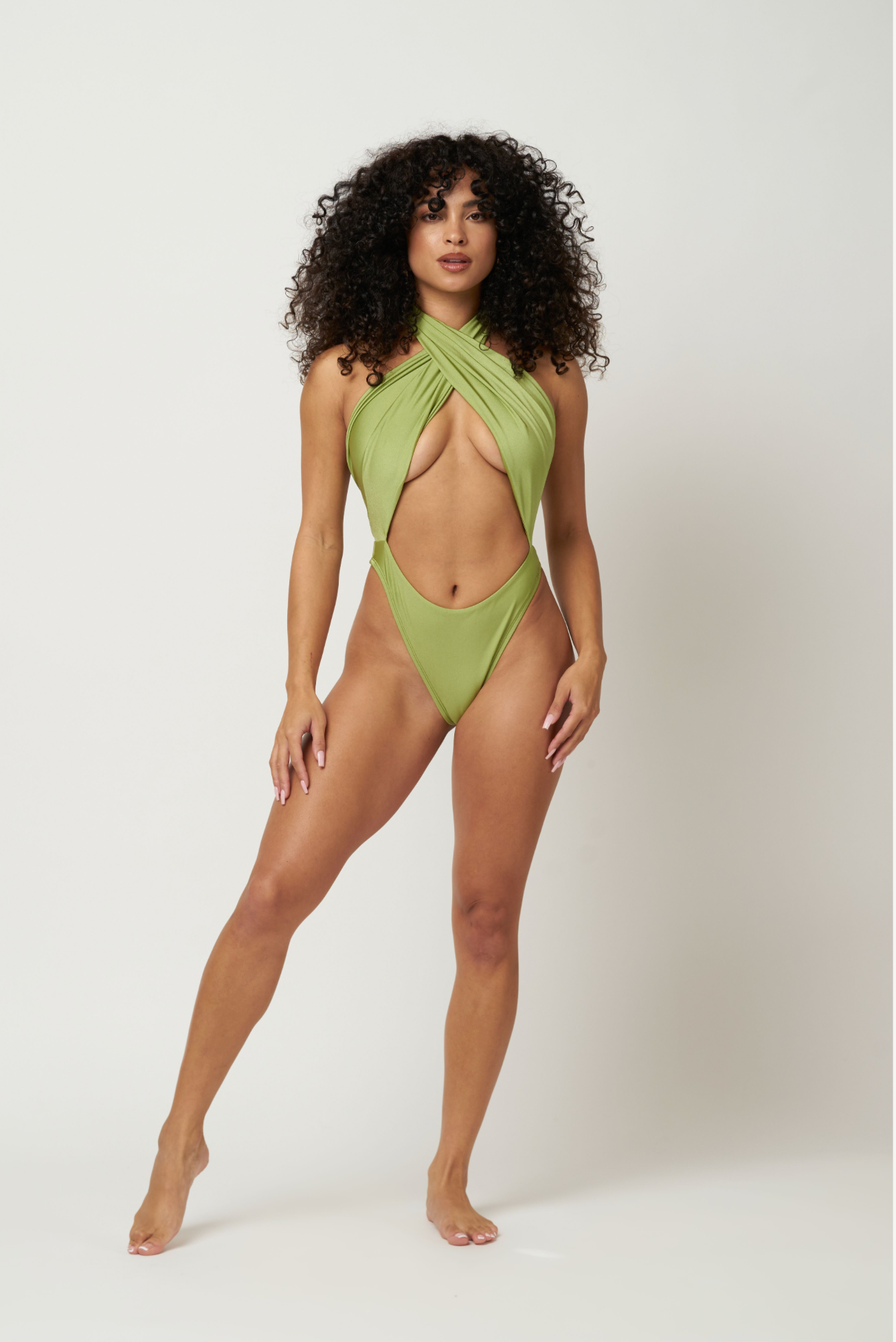 THE NAOMI - PARADISE ONE PIECE